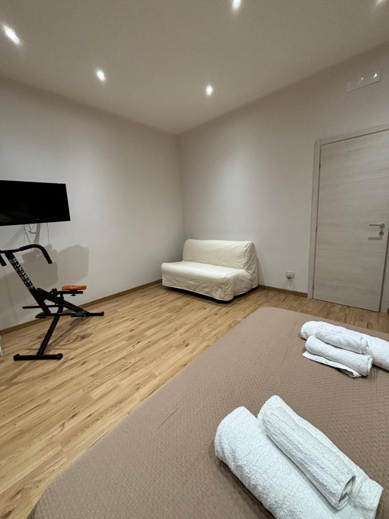 Le Rose Di Lu' Apartment Catania Exterior photo